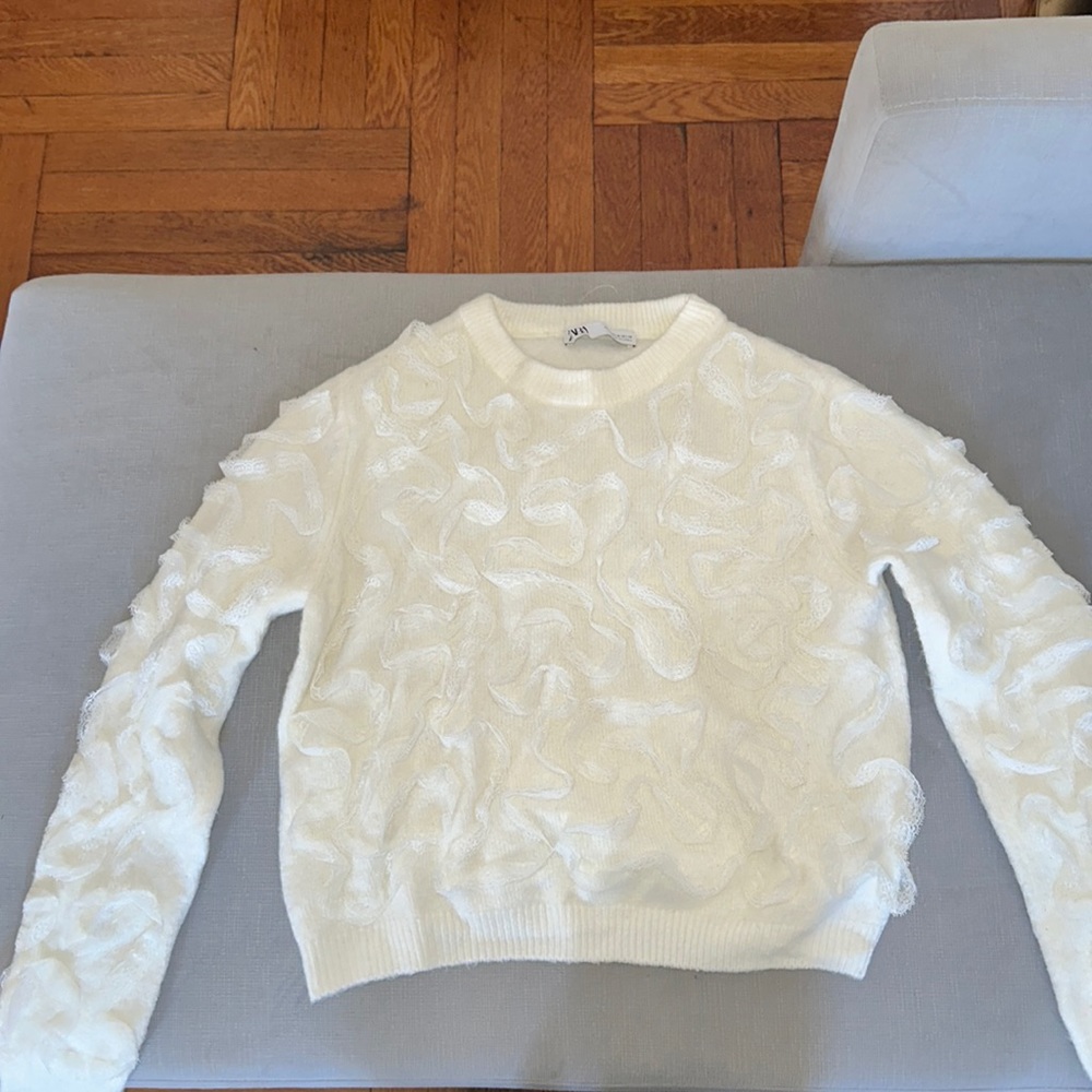 Zara White Lace Embroidered Sweater